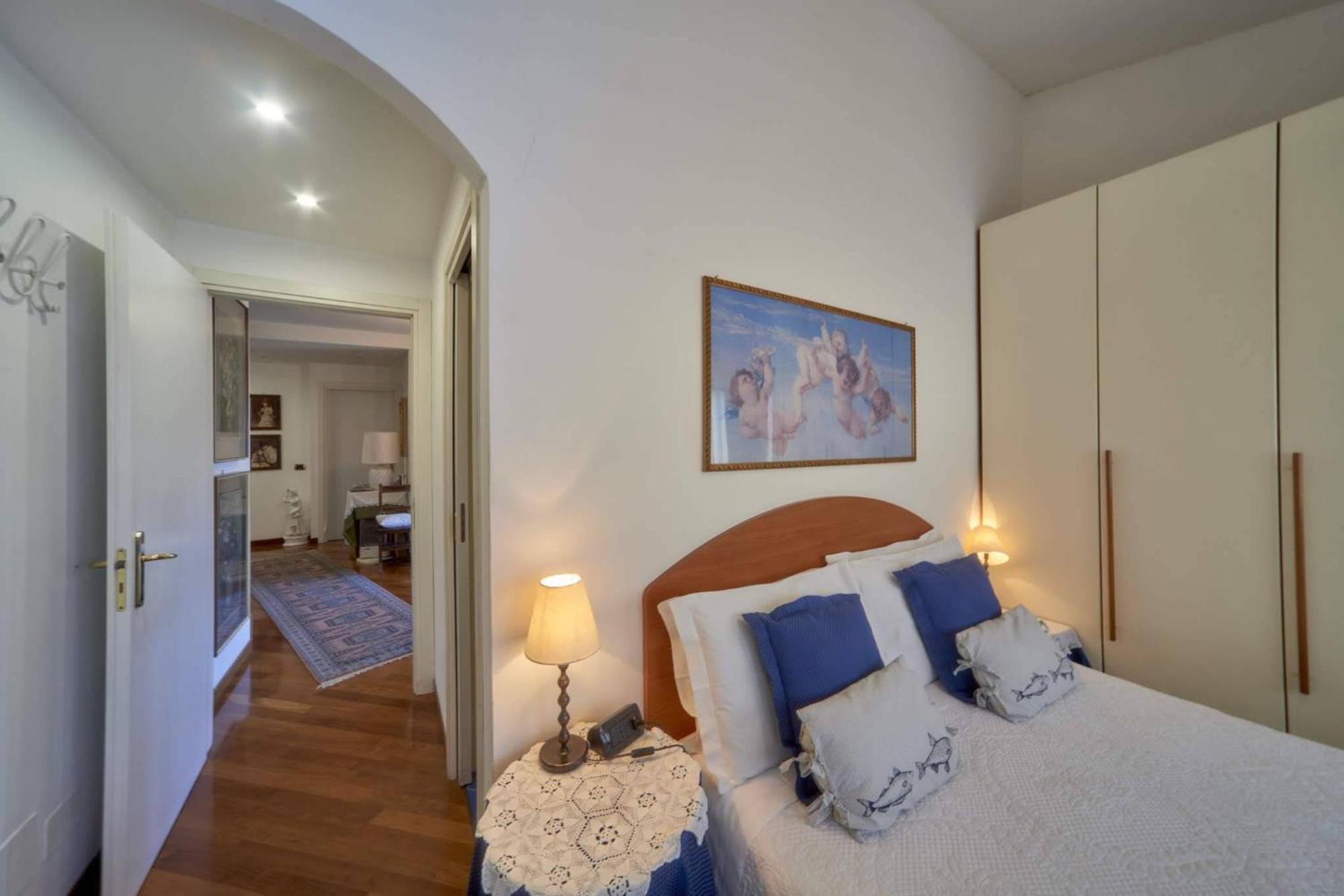 ヴァレンナ Tosca House 2 Bed & Breakfast エクステリア 写真
