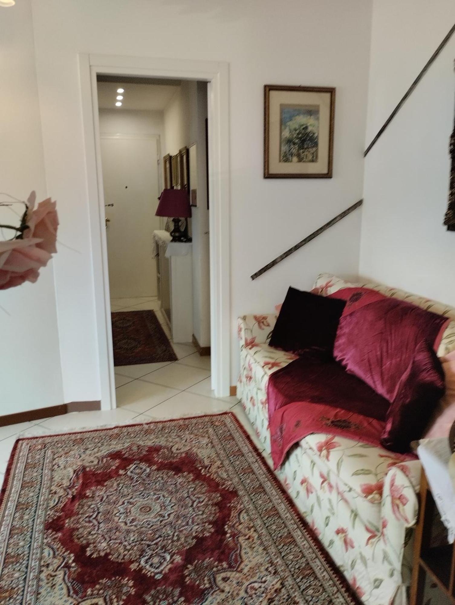 ヴァレンナ Tosca House 2 Bed & Breakfast エクステリア 写真