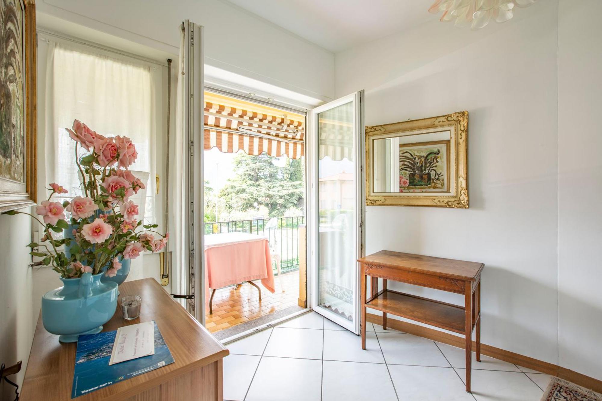 ヴァレンナ Tosca House 2 Bed & Breakfast エクステリア 写真